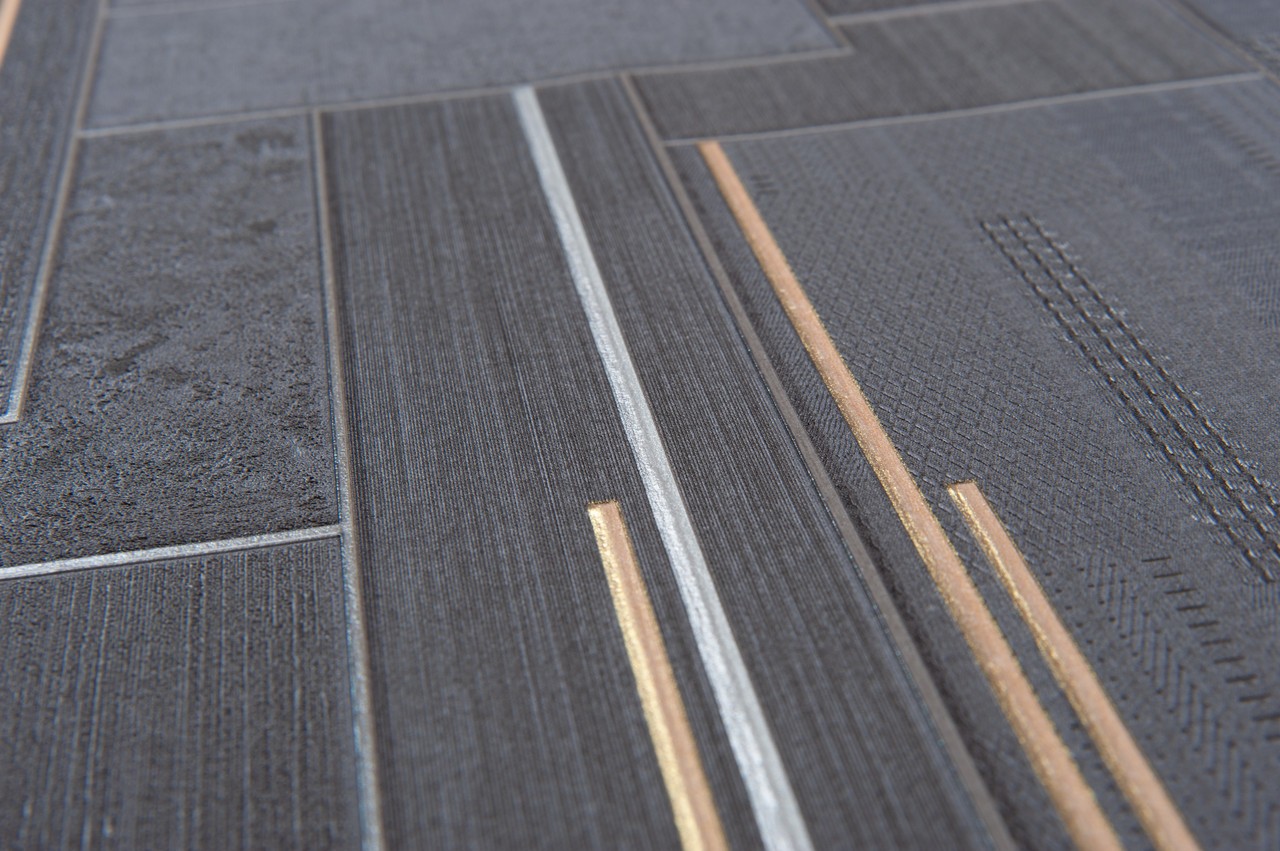 Hot Embossed wallpaper on Non-Woven Base Vinil Patchwork TFSH 6-1434 Dark Gray 10,05 x 1,06 m