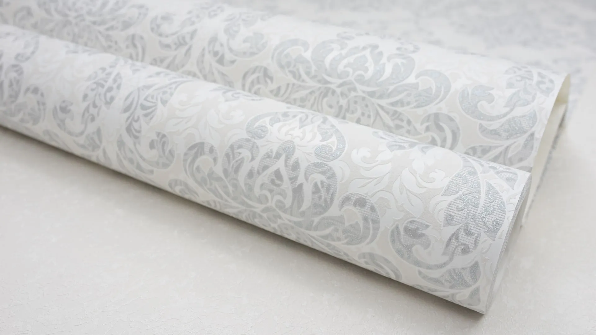 356807 (1,06)